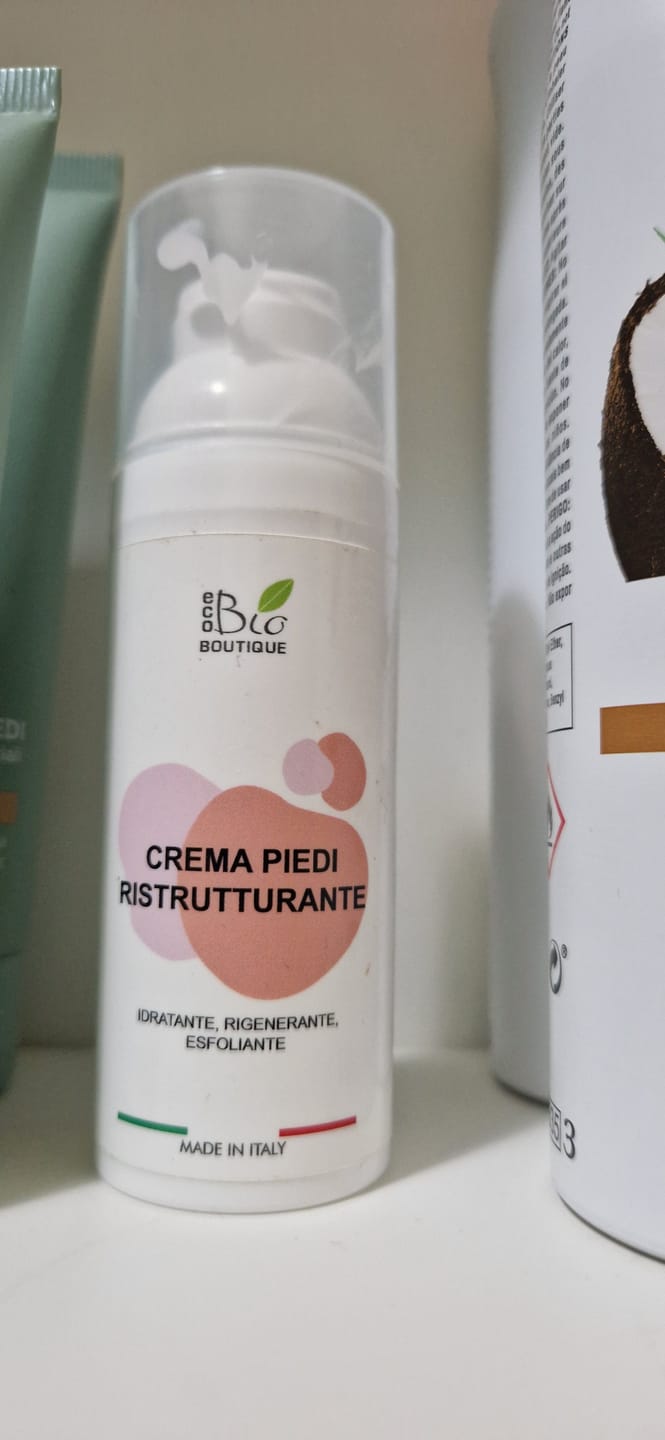 Customer photo review of Crema Piedi Ristrutturante