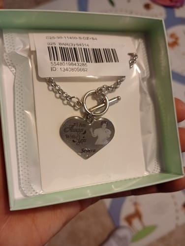 Customer photo review of Personalized Heart Bracelet I'm Always With You - Memorial Gift For Family, Friend