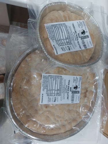 Customer photo review of Pizza SENZA GLUTINE E LATTOSIO