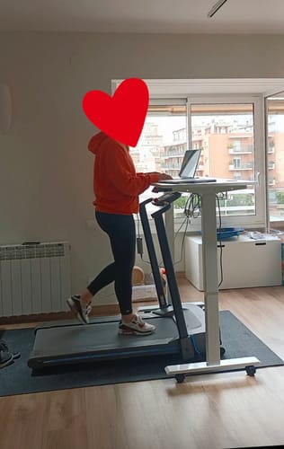 Customer photo review of Maidesite SN1 - Escritorio Elevable Eléctrico Regulable en Altura