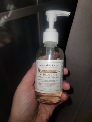 Customer photo review of Naturally Scented Nourishing Body Oil