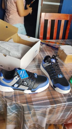 Customer photo review of Tenis Gstaad Gold Men