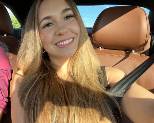 Customer photo review of Lucky Charm - Pre-Glued Lashes