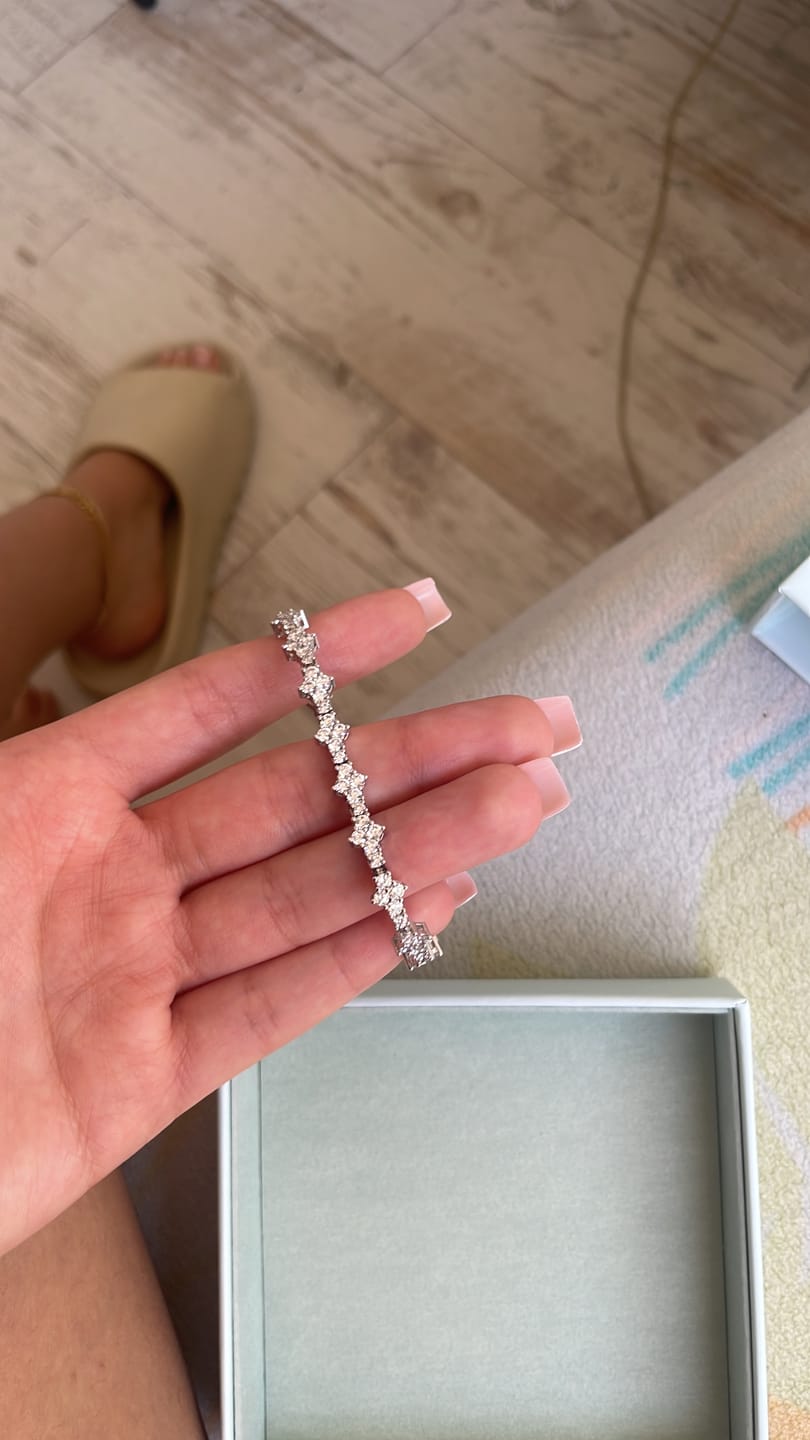 Customer photo review of HONEYCOMB BRACELET. - 3MM WHITE GOLD