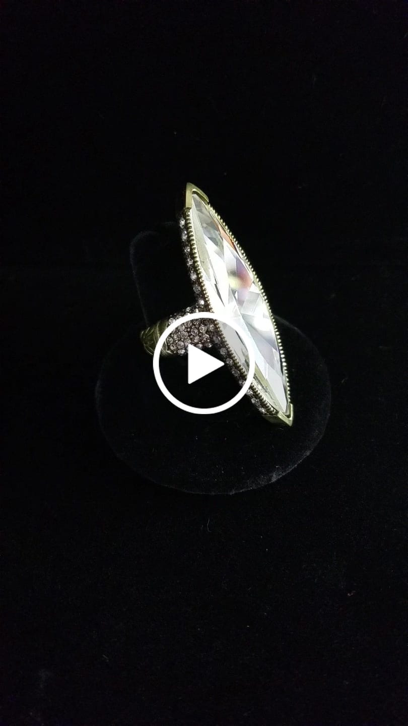 Customer video review of HEIDI DAUS®"Fabulous Feng Shui" Oversized Crystal Statement Ring