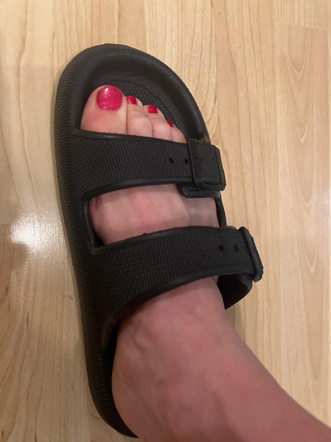 Customer photo review of קלאוד סנדלס