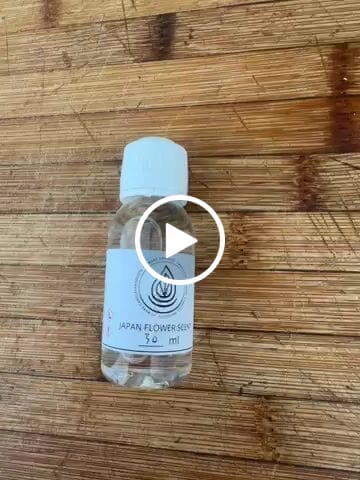 Customer video review of Fragancia JAPAN FLOWER SCENT