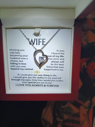 Customer photo review of To My Wife - I Love You Always & Forever - Gift Set - SS568