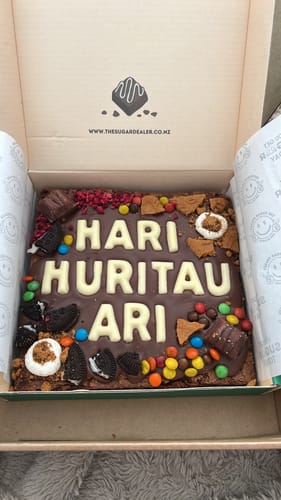 Customer photo review of Custom message loaded brownie