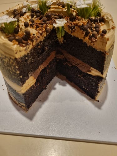 Customer photo review of double chocolate cake