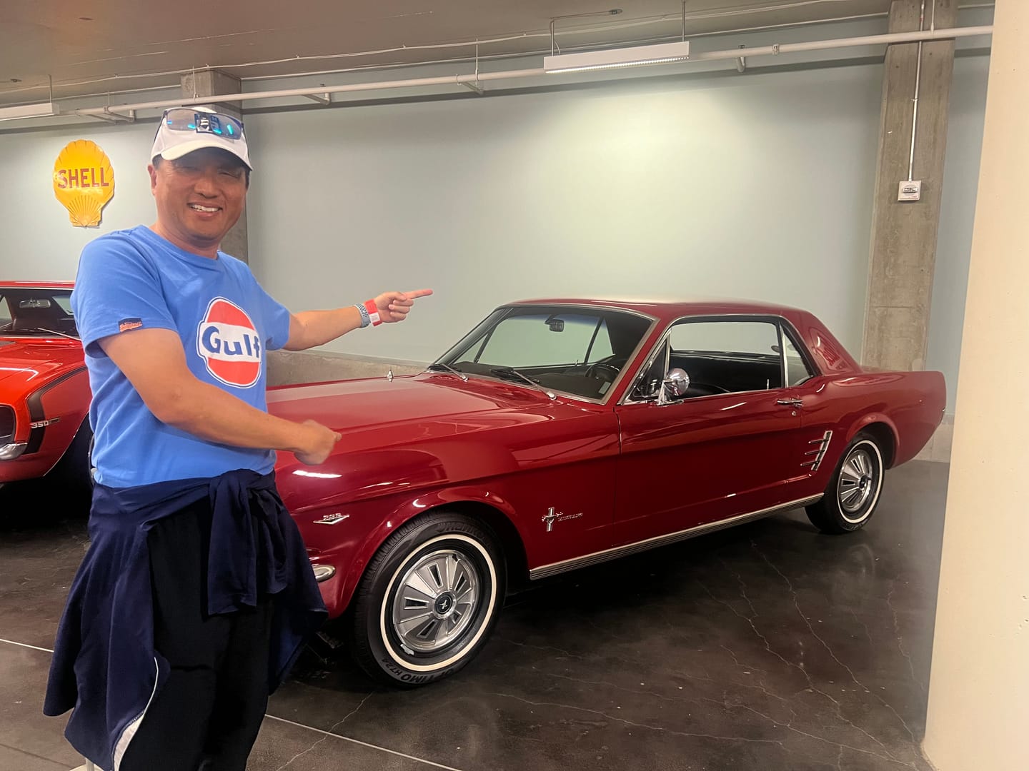 Customer photo review of Gulf Classic T-Shirt in Cobalt Blue