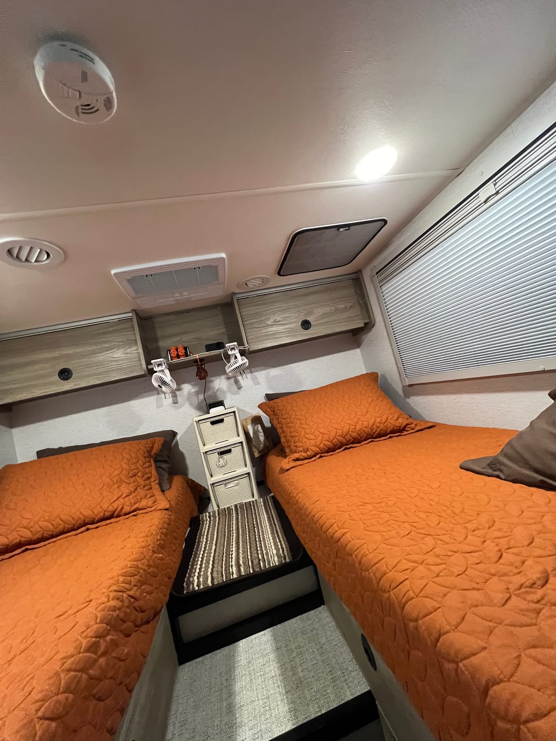 Customer photo review of Ekko - Roof Hatch
