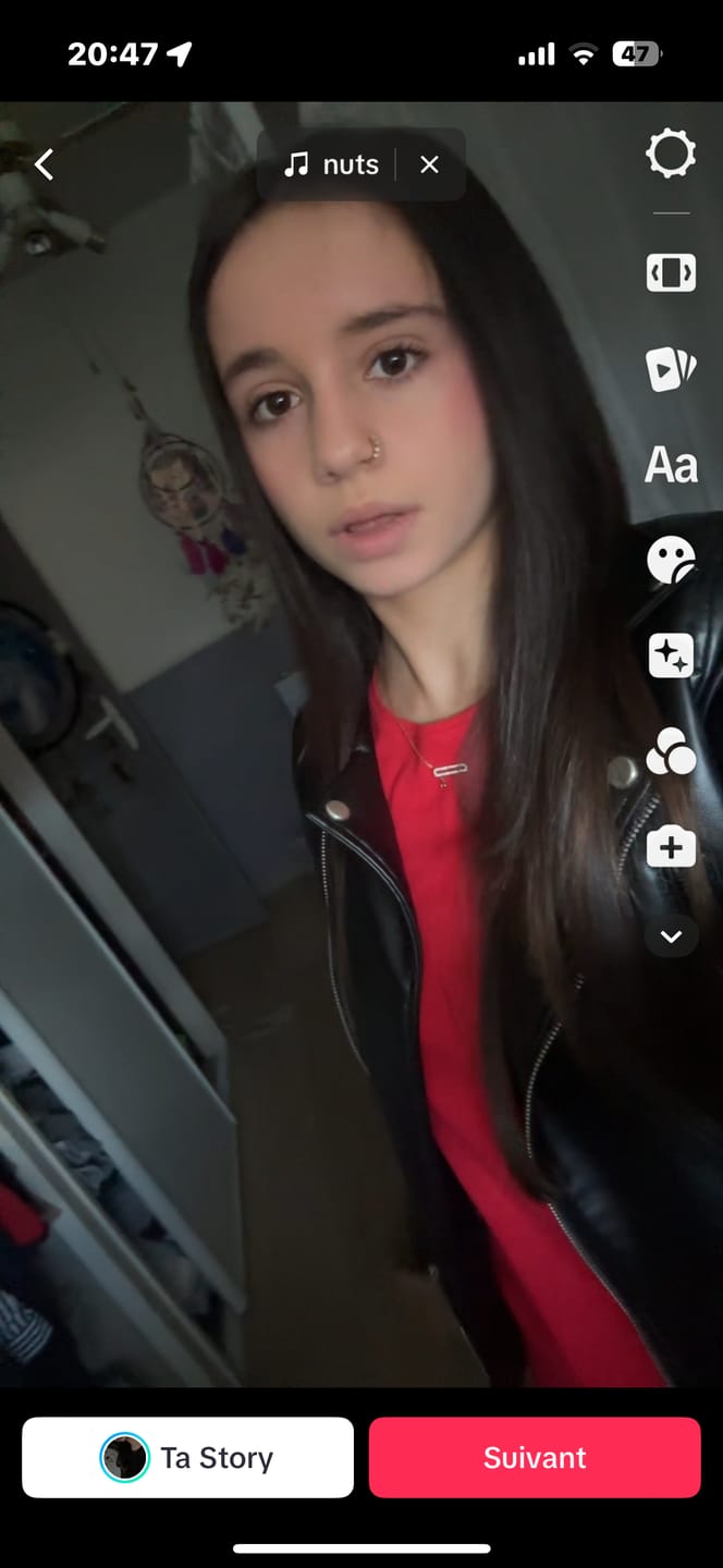 Customer photo review of Piercing au nez Amalya
