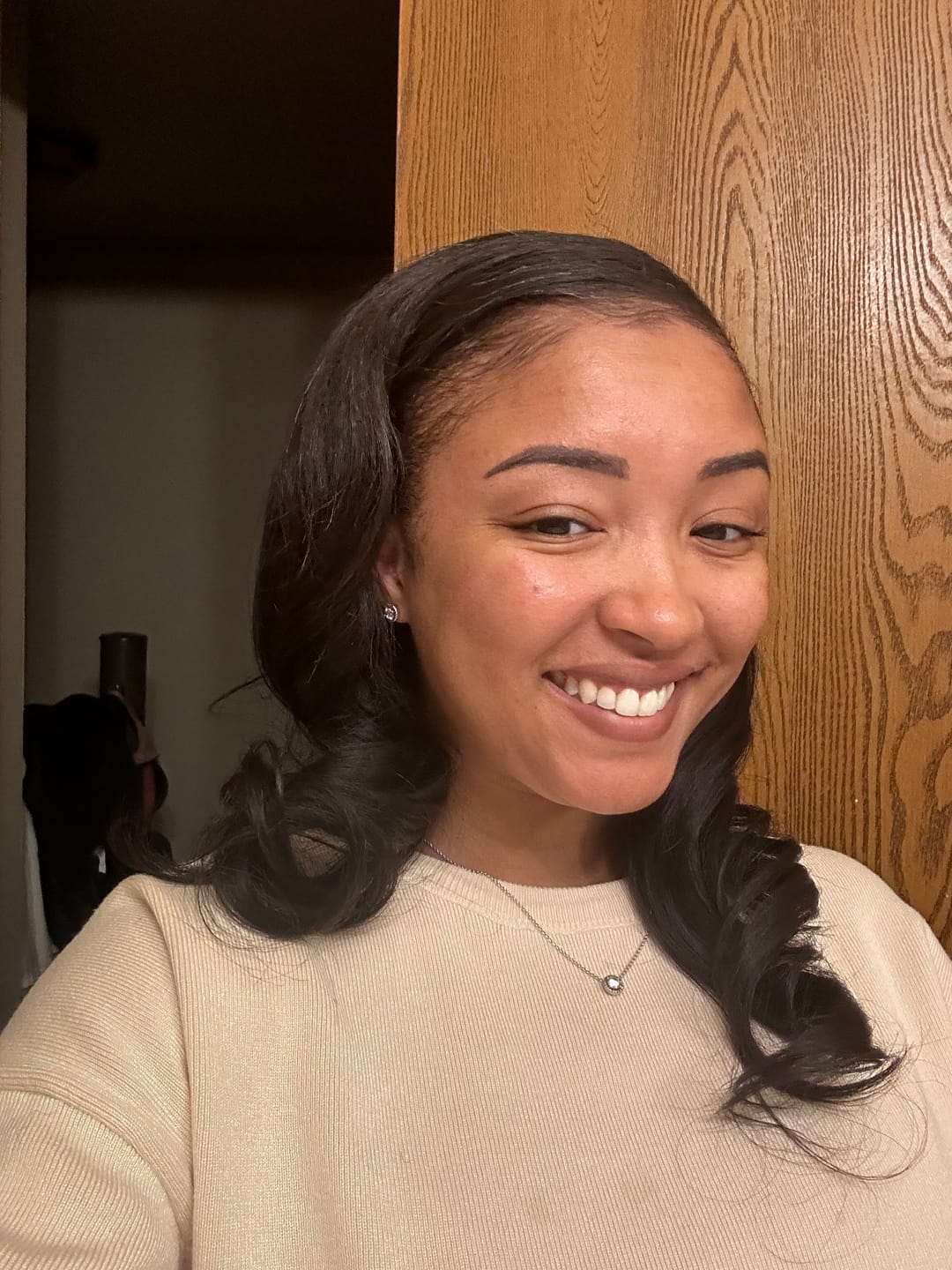 Customer photo review of Natural Color Light Yaki Micro Loop Hair Extension