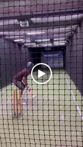 Customer video review of DARK GREY COTTON CARGO-6 POCKETS