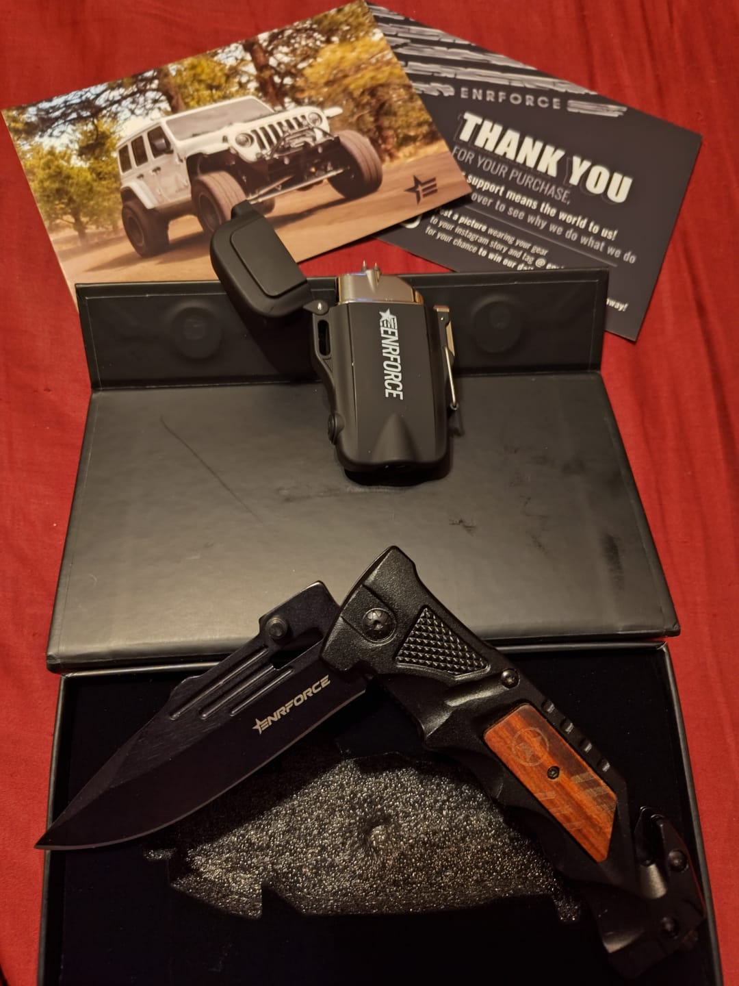 Customer photo review of Knife + Lighter Bundle