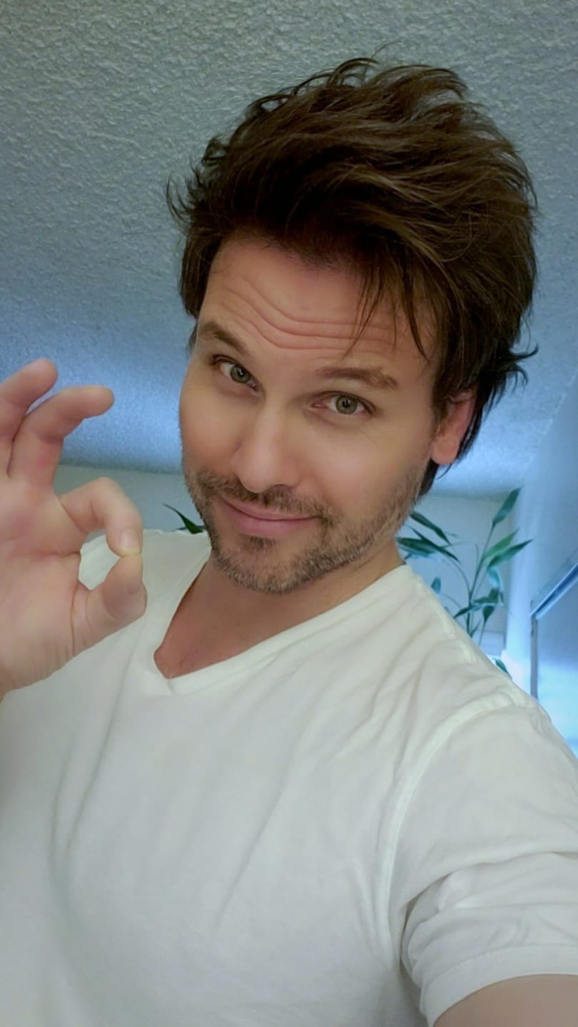 Customer photo review of ONE Hair Clay – 3-in-1 Styling Solution for Hold, Texture, and Control