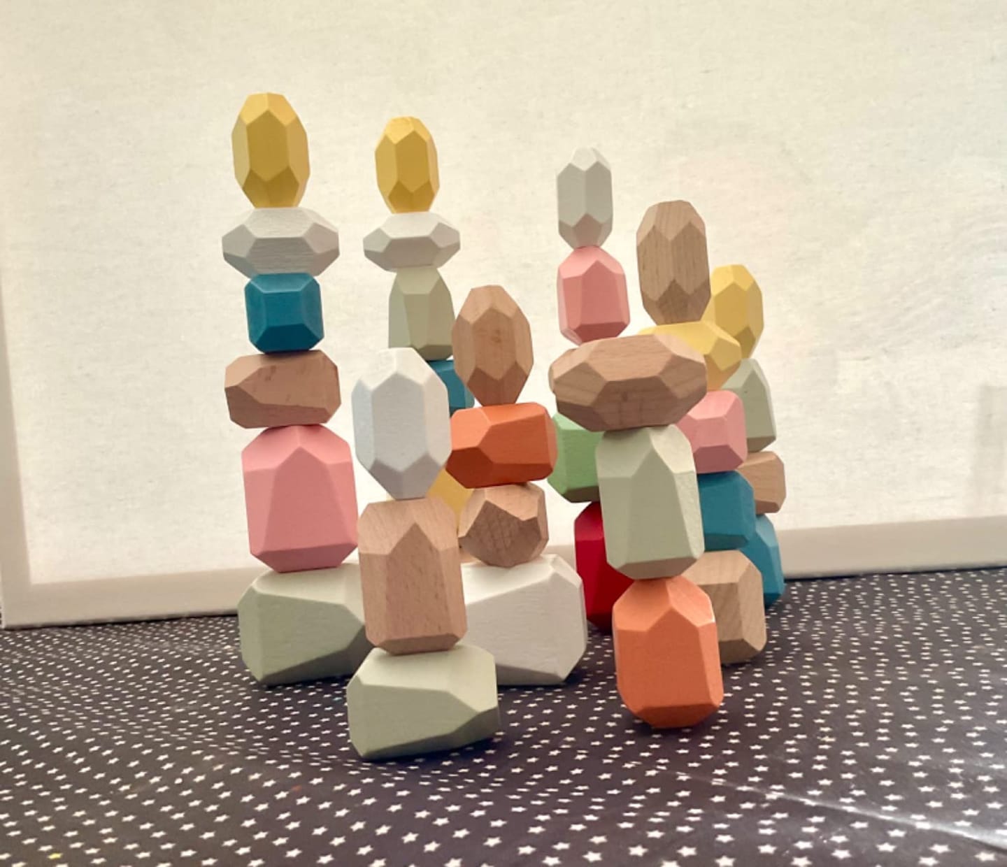 Customer photo review of Holzdiamanten "Pastell" – 36 handgefertigte Steine