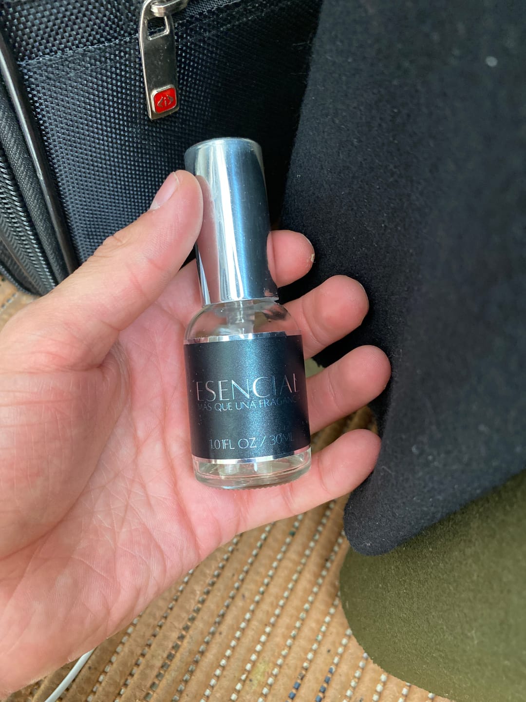 Customer photo review of H028 Inspirado en: Bvlgari Man In Black - Bvlgari