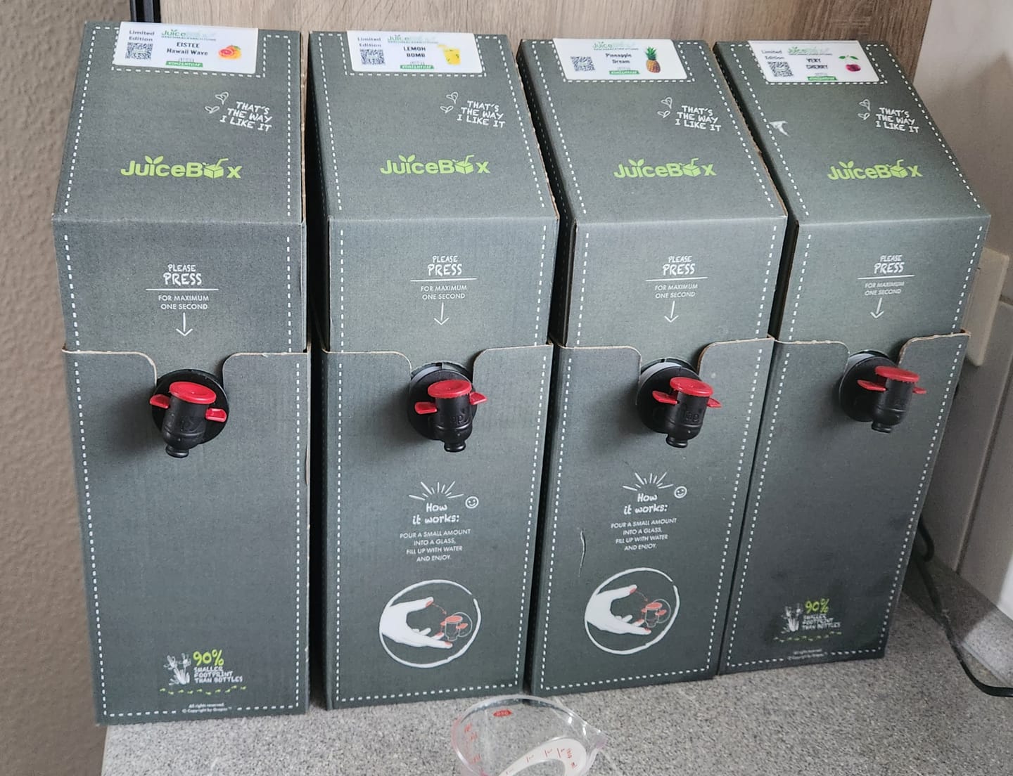 Customer photo review of JuiceBox™ Limited Edition Eistee Paradise V2