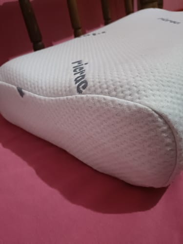 Customer photo review of Contour Memory Foam Pillow suitable for Neck & Shoulder Pain