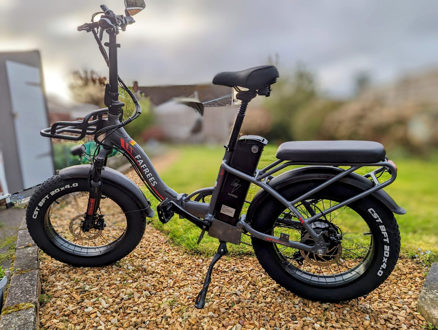 Customer photo review of Fafrees F20 Max-Ship to UK