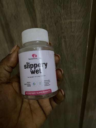 Customer photo review of SLIPPERY WET