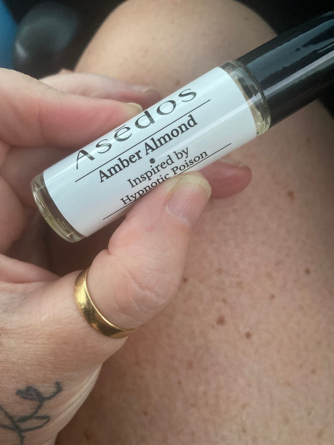 Customer photo review of AMBER ALMOND PERFUME OIL