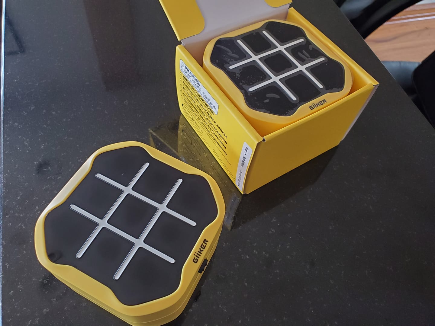 Customer photo review of GiiKER Tic-Tac-Toe Bolt