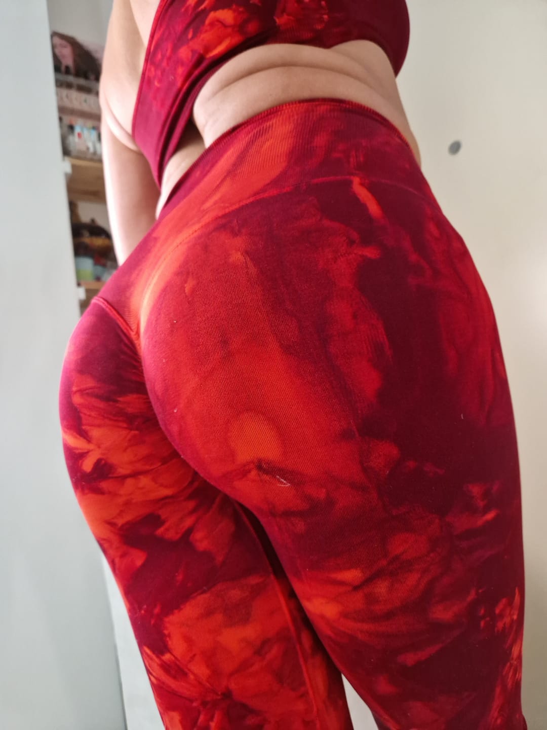 Customer photo review of Leggings Maltinto Rosso Inferno