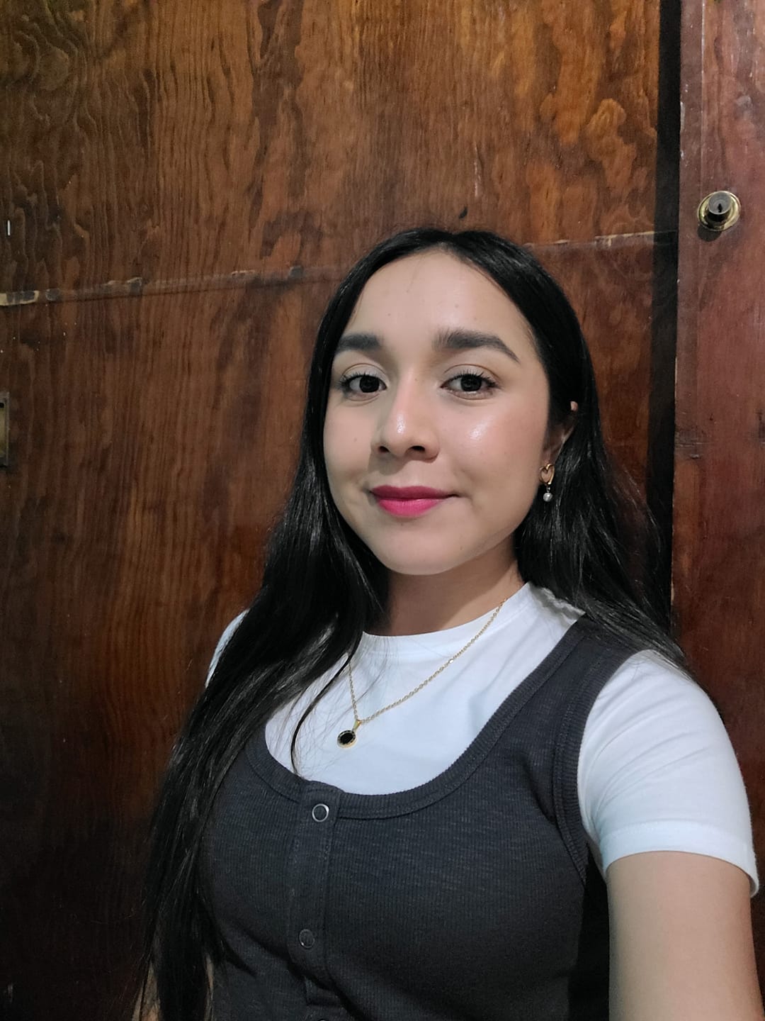 Customer photo review of Collar Medalla