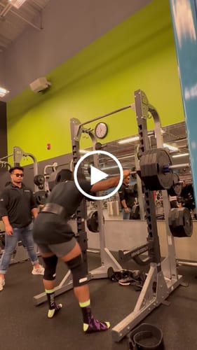 Customer video review of 7MM Inferno PRO Knee Sleeves - EXTRA STIFF NEOPRENE - IPF Approved