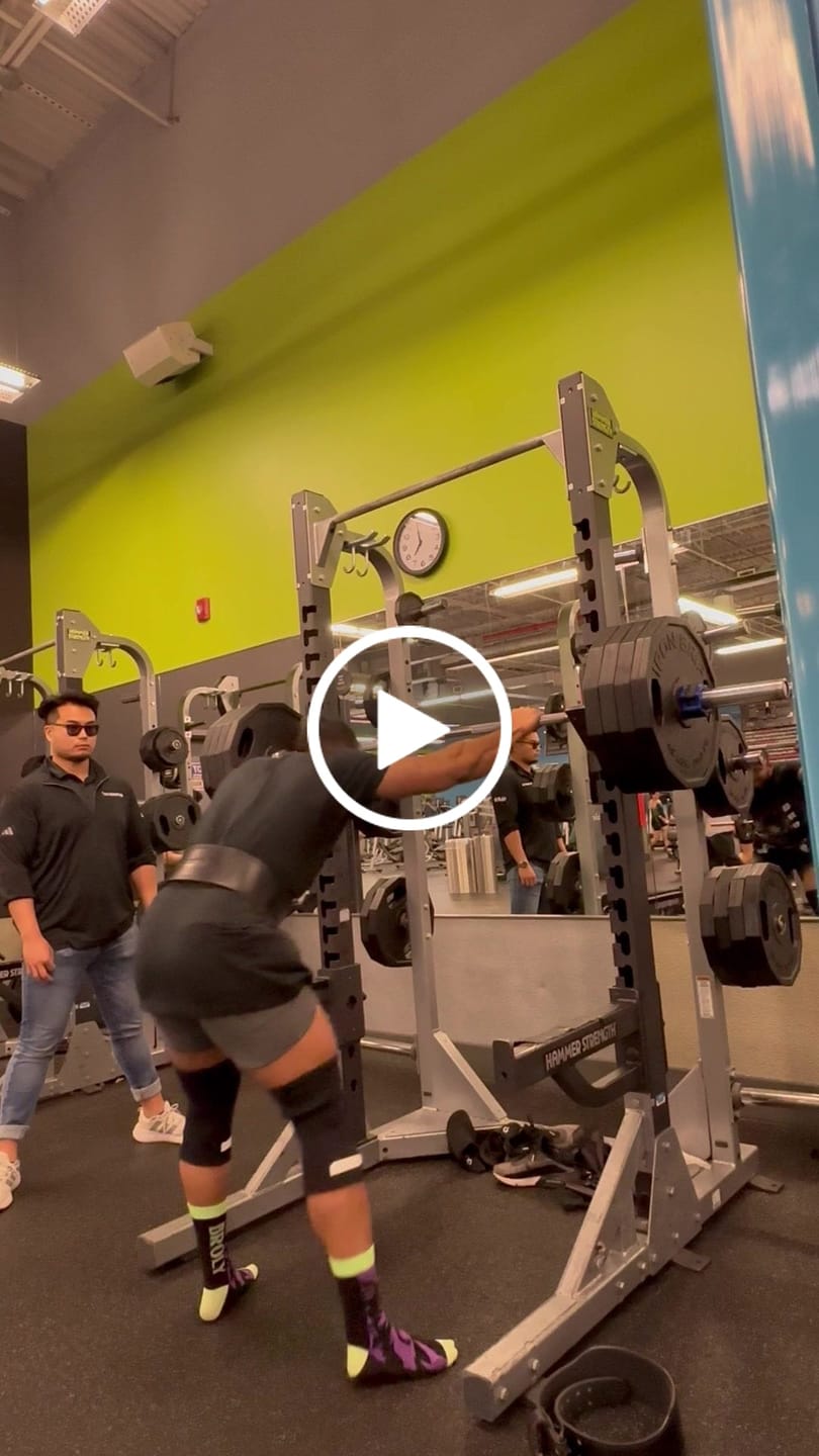 Customer video review of 7MM Inferno PRO Knee Sleeves - EXTRA STIFF NEOPRENE - IPF Approved