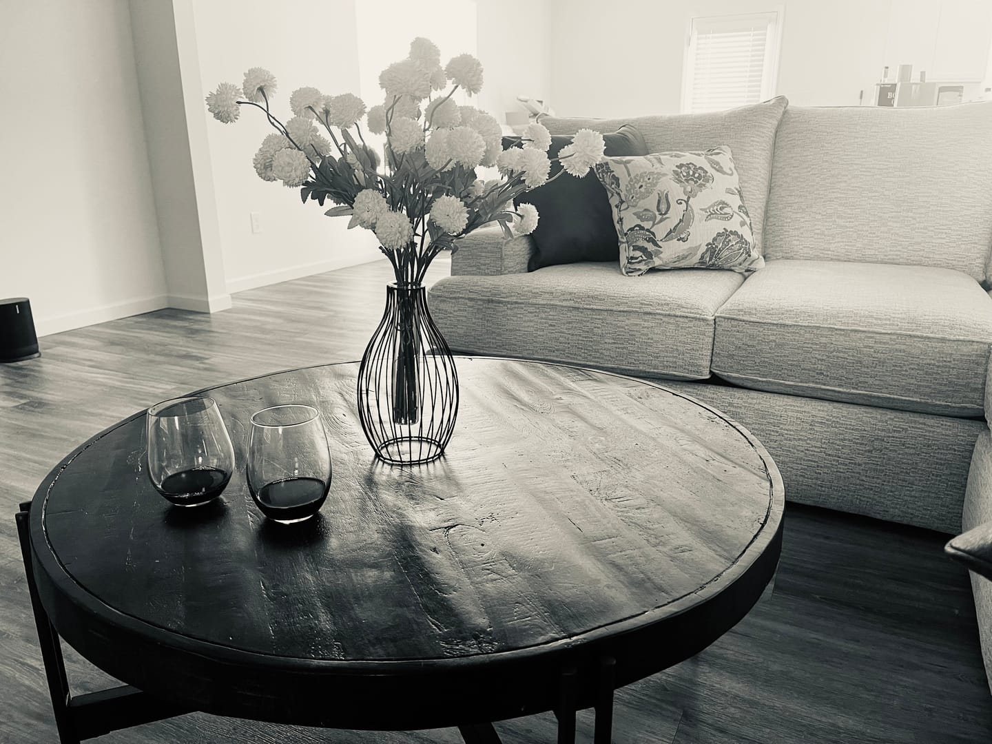 Customer photo review of Faux Kiku Flower - White (10 Stems / 50 heads)