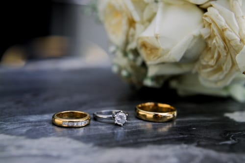 Customer photo review of Palacio de Cristal Wedding Rings