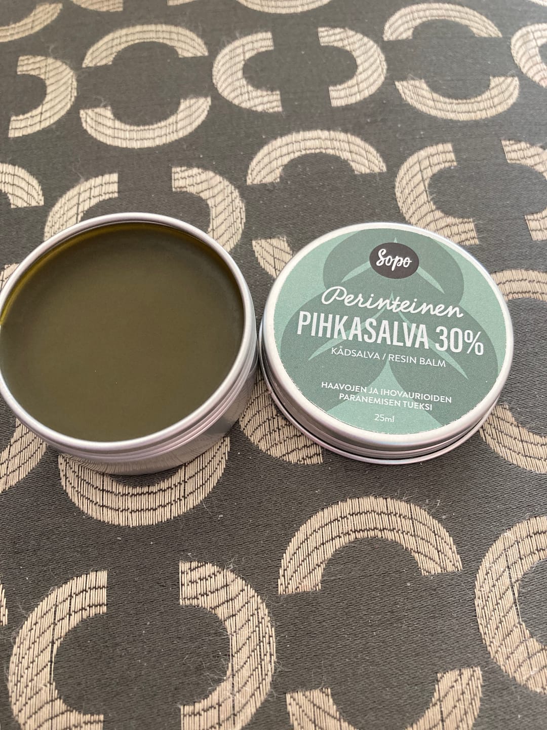 Customer photo review of Perinteinen Pihkasalva