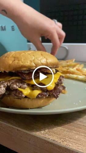 Customer video review of Classic Potato Rolls • 54gr