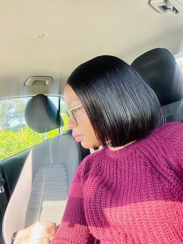 Nozipho N. review of Vietnamese SDD Bone Straight Natural Colour image 1 out of 1