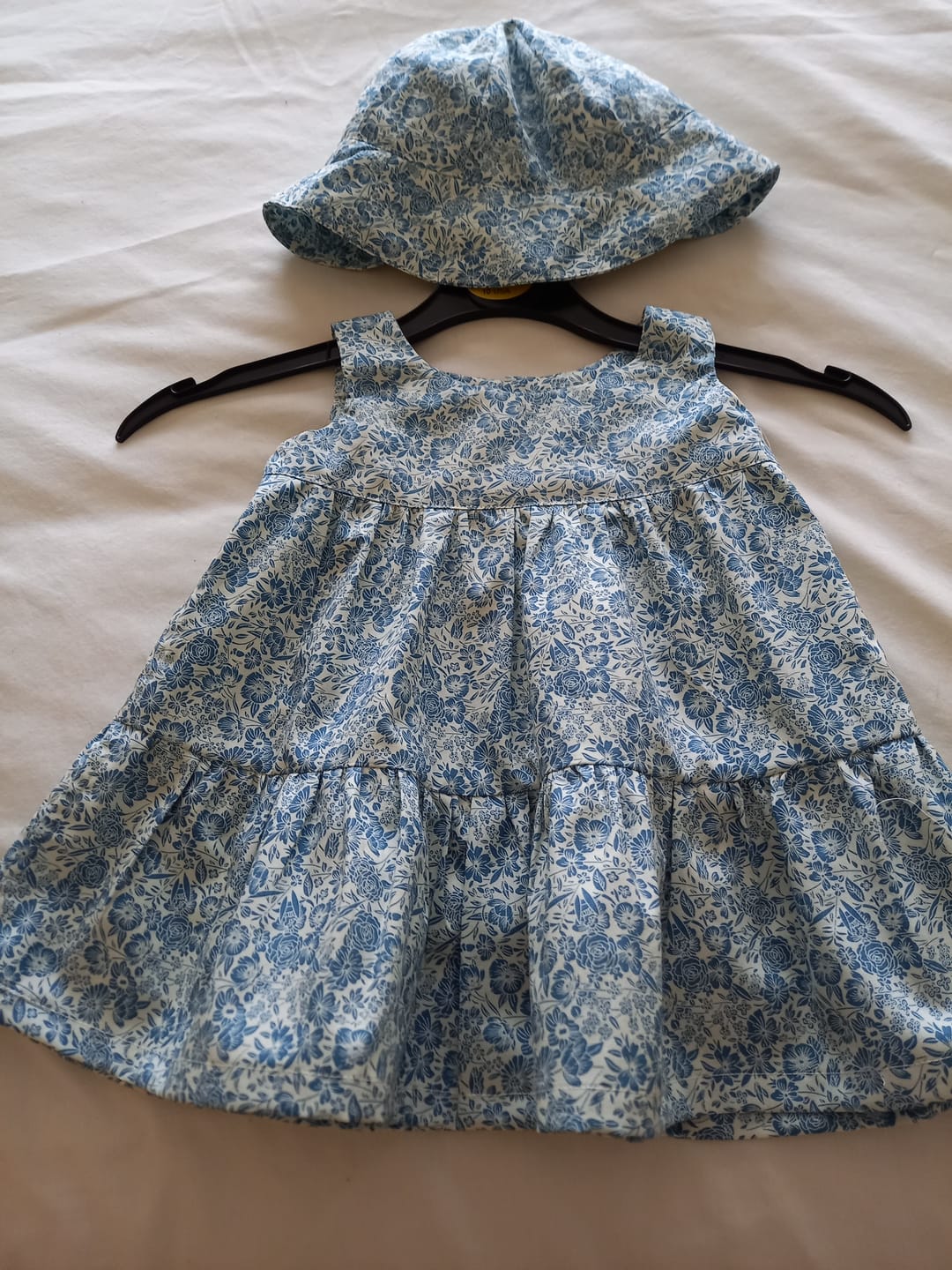 Customer photo review of Busy Floral Rose & Hubble Cotton Poplin Fabric
