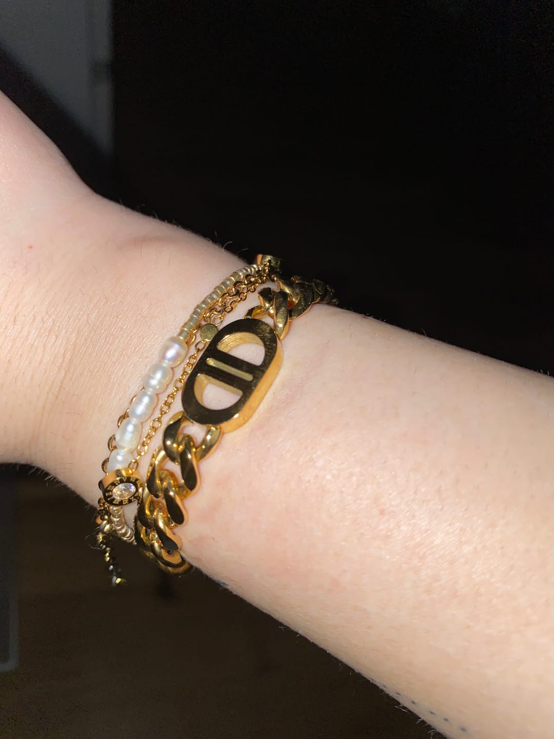 Customer photo review of Prestige Armband | 18K vergoldet
