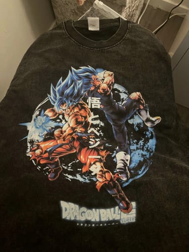 Customer photo review of Super Saiyan Oversized Vintage T-shirt V2