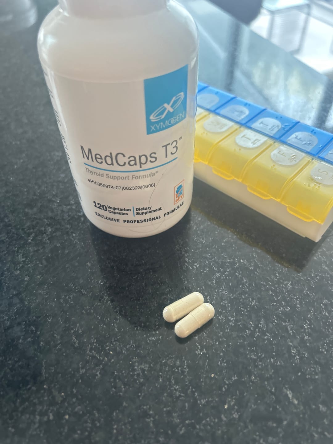 Customer photo review of Xymogen MedCaps T3