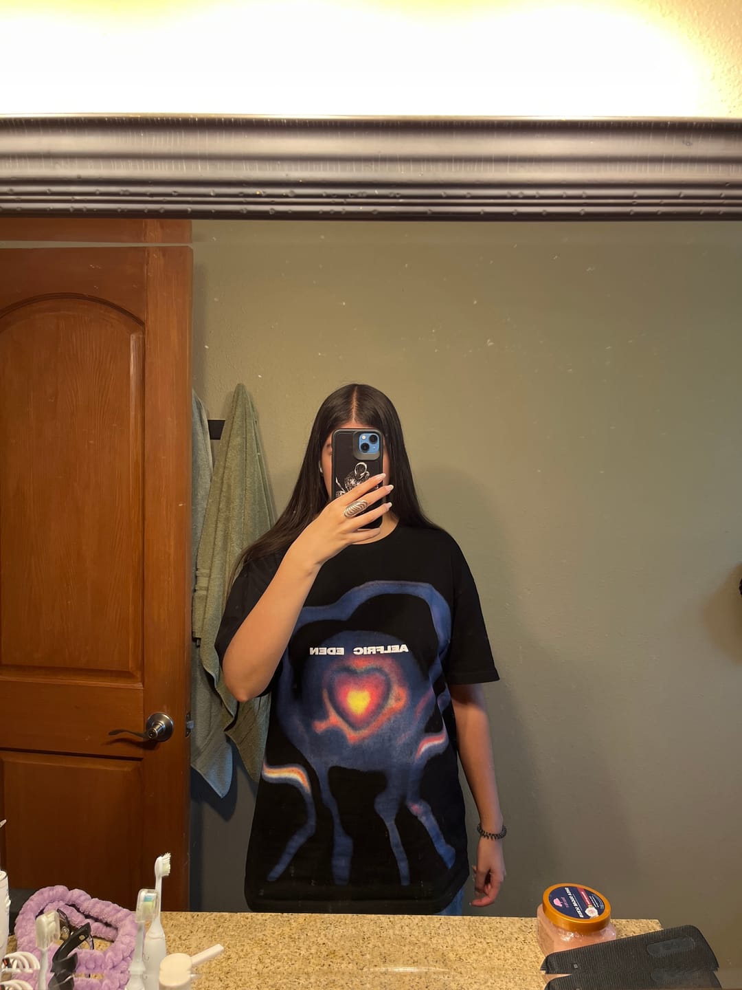 Customer photo review of Special Gift $11.11 Mystery Box 【1 Piece Mystery Tee/Shirt】