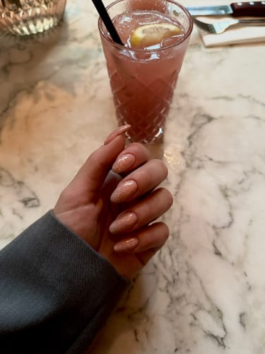 Customer photo review of Semilac Top Coat Flash On T21 UV Gel Polish 7ml