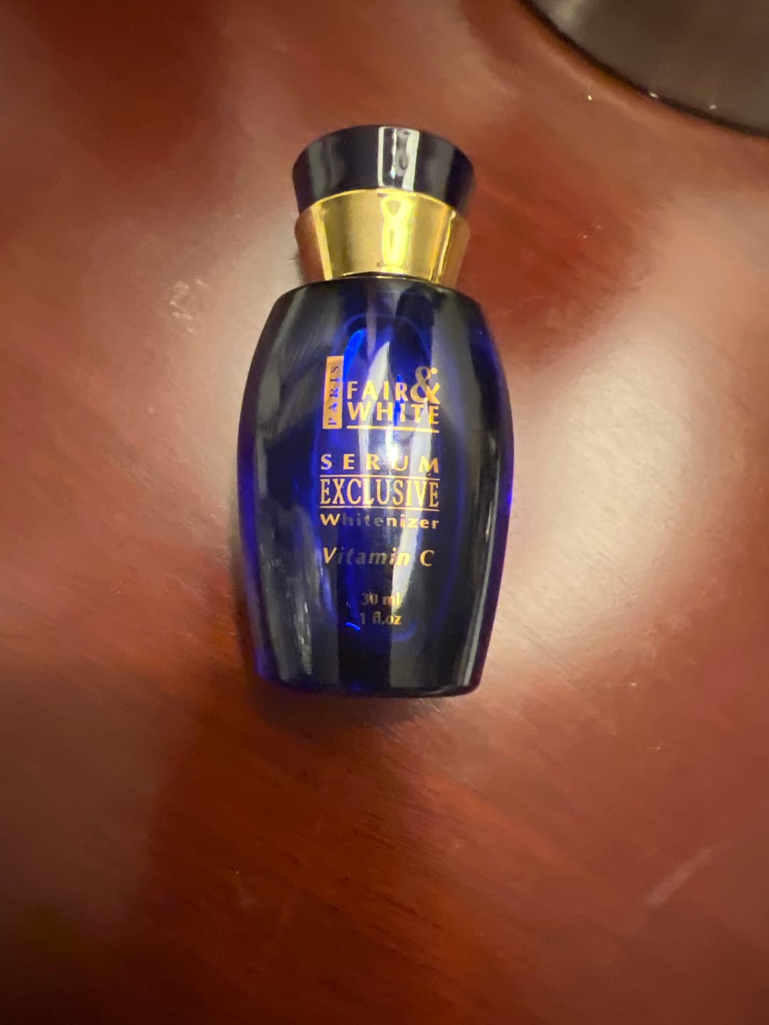 Customer photo review of Fair and White Exclusive Whitenizer Serum with Pure Vitamin "C" 30 ml / 1 fl oz