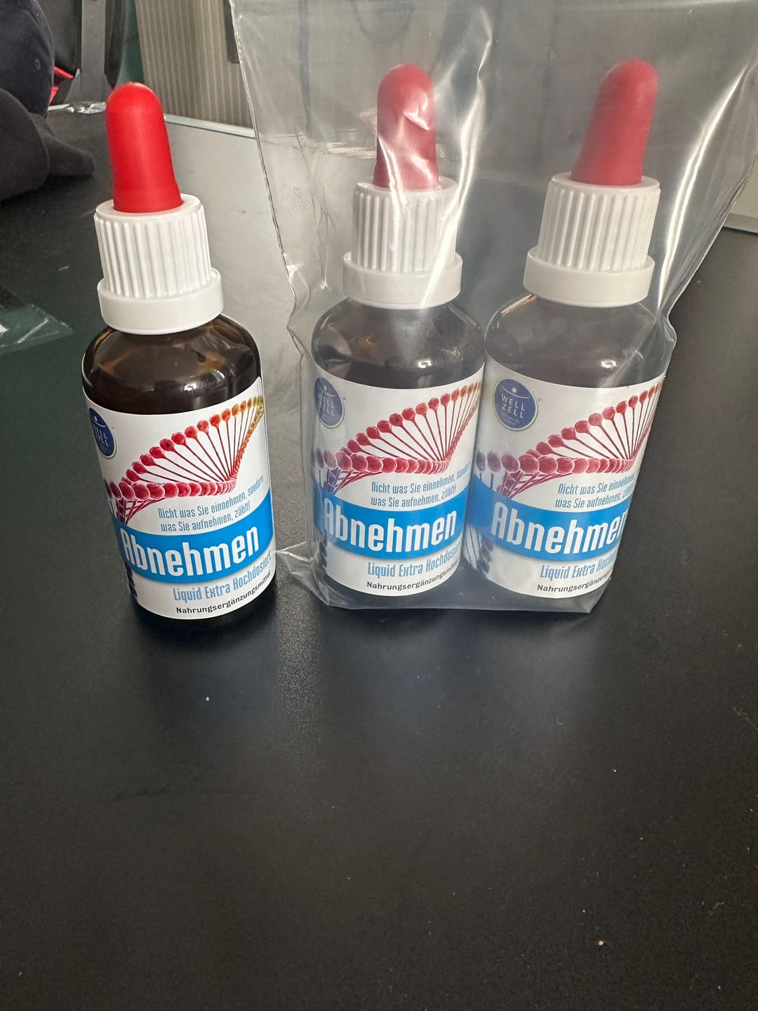 Customer photo review of Wellzell-Abnehmetropfen / Stoffwechsel-Booster 1 x 50 ml + 1 Monat Programm & GRATIS Rezepte