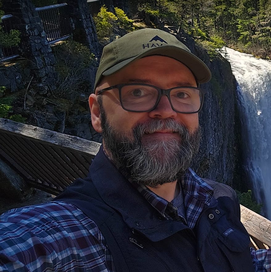 Customer photo review of Stash Cap