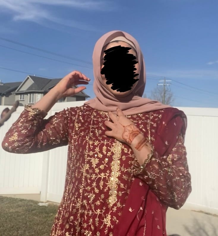 Customer photo review of Classic Chiffon Hijab - Fawn