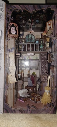 Customer photo review of Book Nook Magic Pharmacist