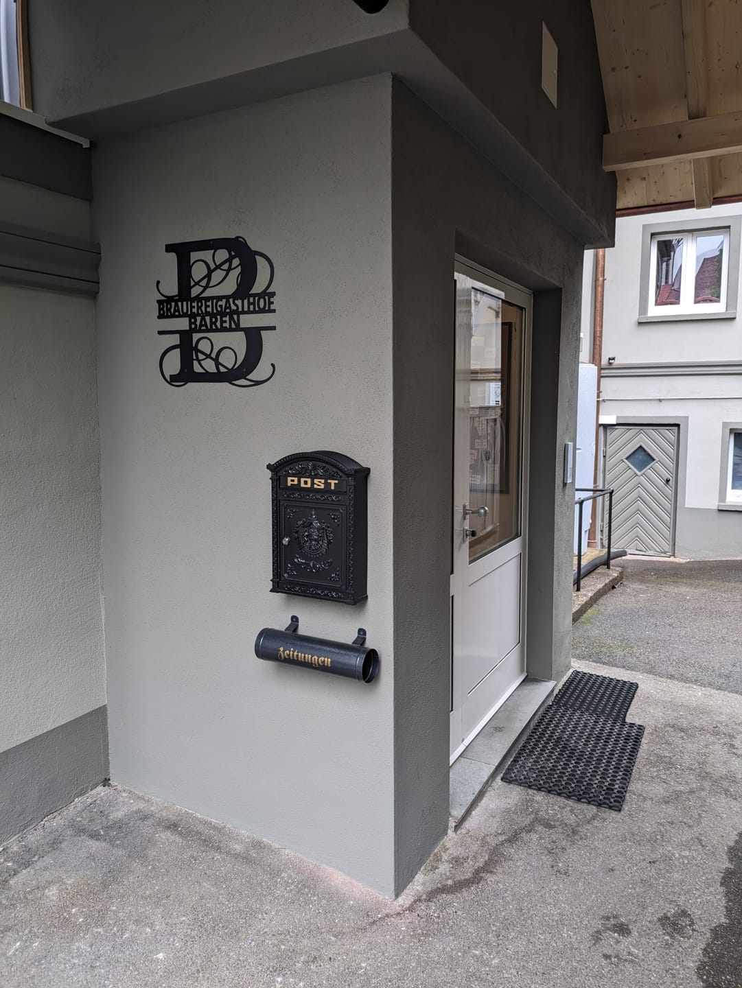 Customer photo review of Namens-Monogramm zweizeilig (personalisierbar)